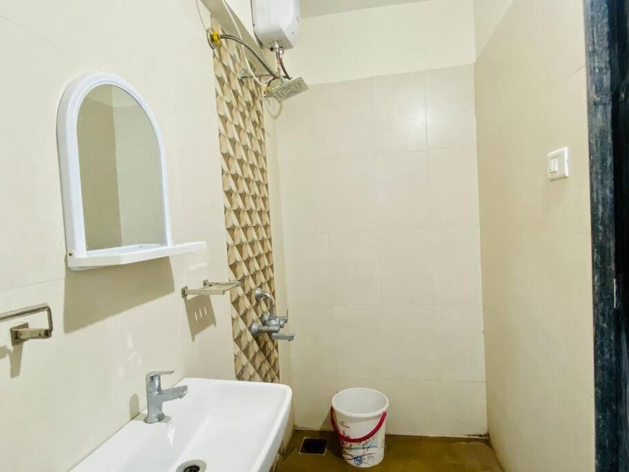 Apartment Peaceful Entire 2 Bhk Free Wi Fi Parking Kharadi