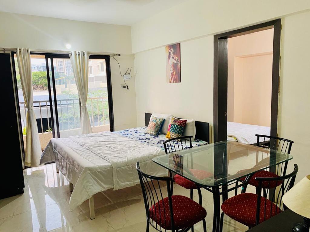 Apartment Peaceful Entire 2 Bhk Free Wi Fi Parking Kharadi *